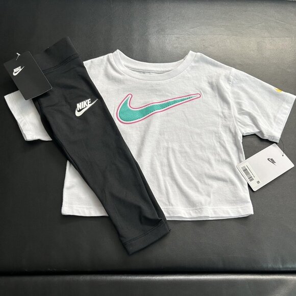 NWT Nike Glitter Tee & Leggings Set Girls Size 3T - Picture 1 of 4